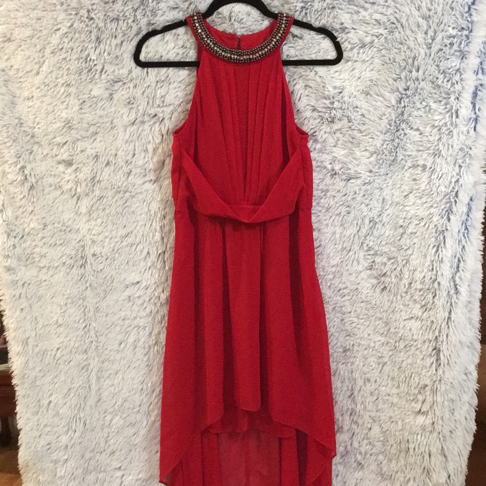 Red Dress - Picture 2 of 8